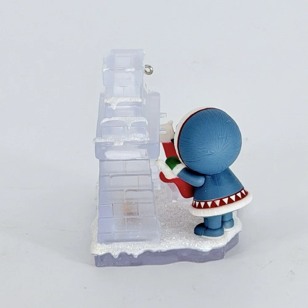 Hallmark Ornament Frosty Friends 39th in Series Hanging Stockings 2018